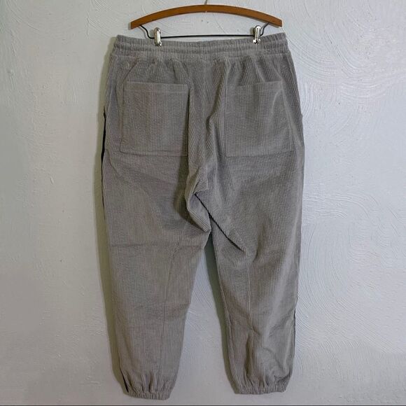 adidas x IVY PARK Halls of Ivy Corduroy Sweatpants (All Gender) - Picture 4 of 11